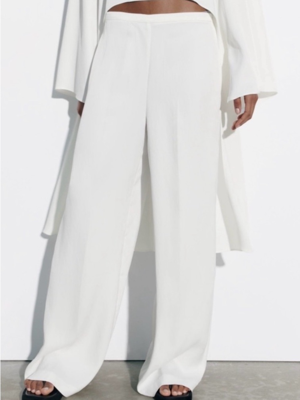 Zara white palazzo/wide-leg pants, size S NWT